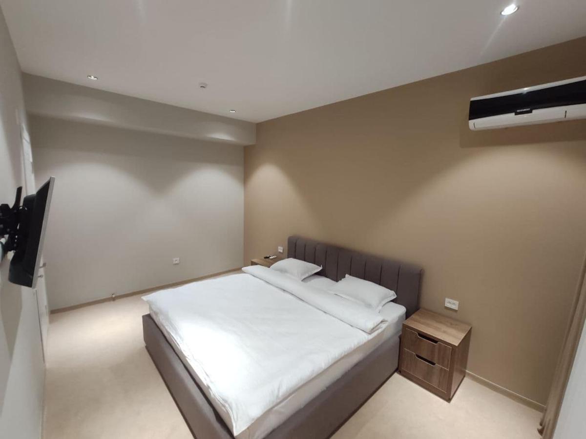 Pana Hotel Noukous Extérieur photo