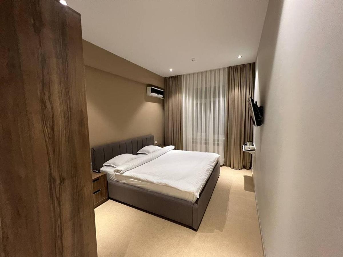 Pana Hotel Noukous Extérieur photo