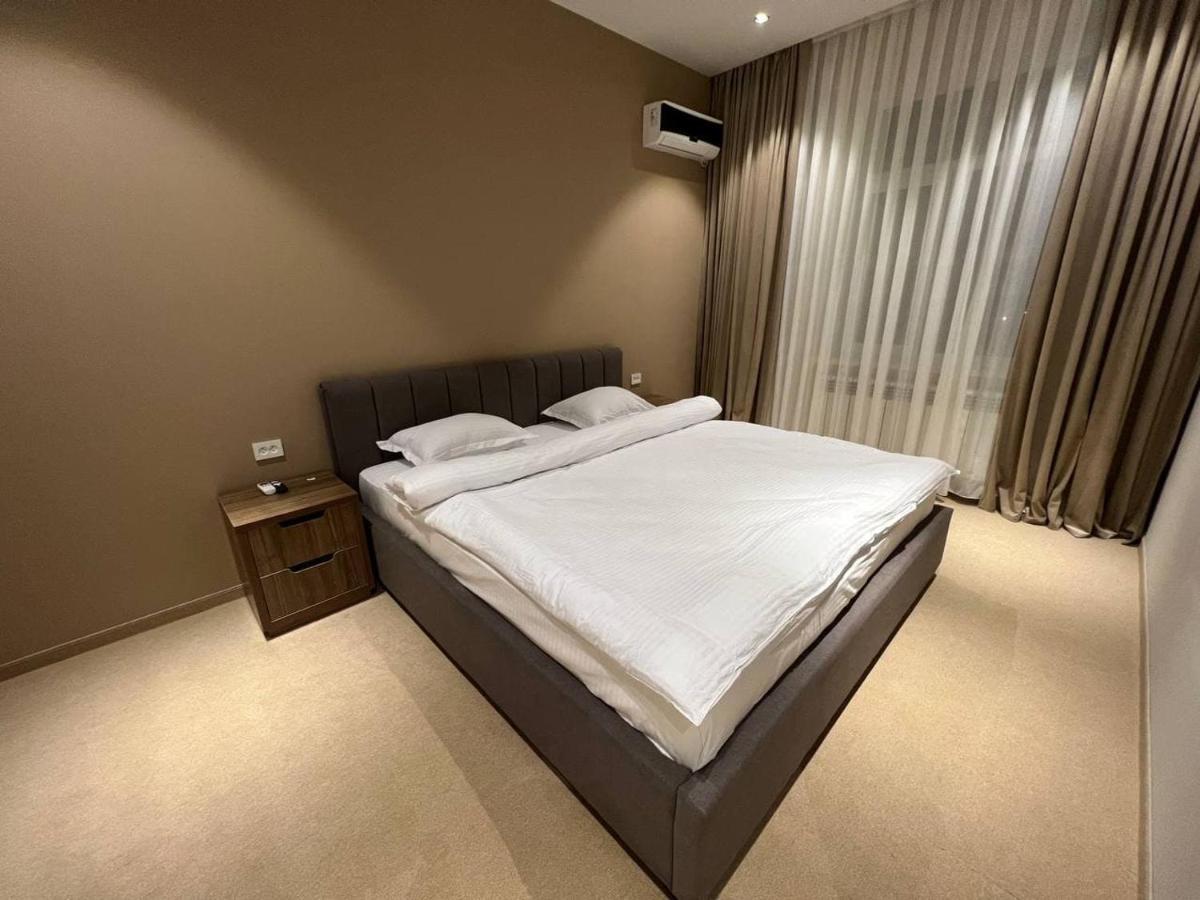 Pana Hotel Noukous Extérieur photo