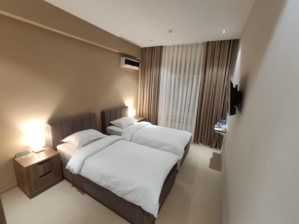 Pana Hotel Noukous Extérieur photo