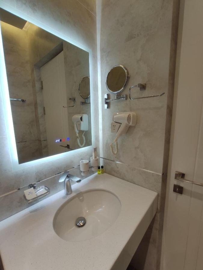 Pana Hotel Noukous Extérieur photo