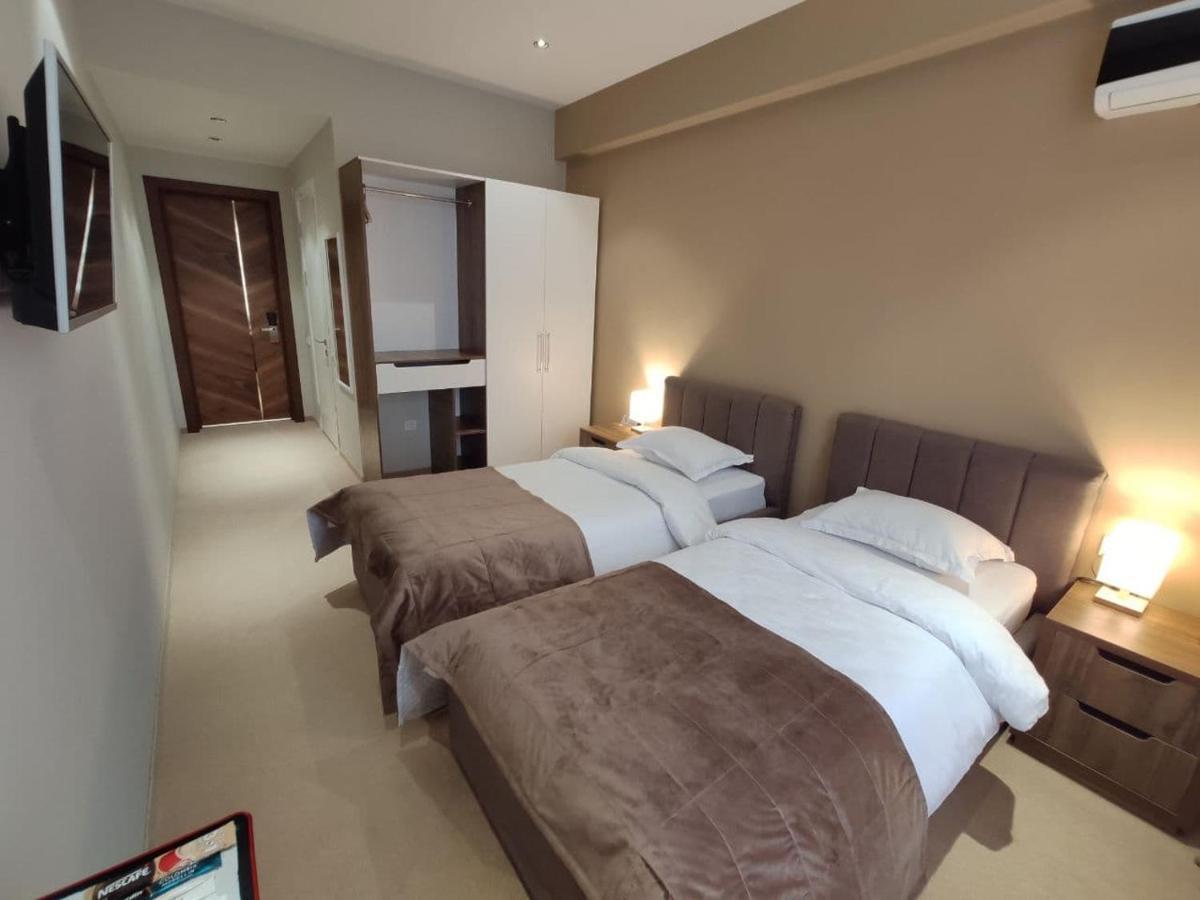 Pana Hotel Noukous Extérieur photo